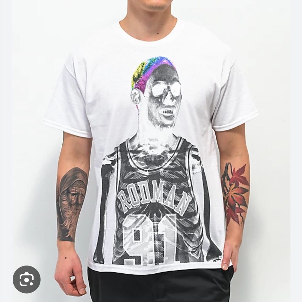 Dennis Rodman White Skeleton Graphic Tee men’s large